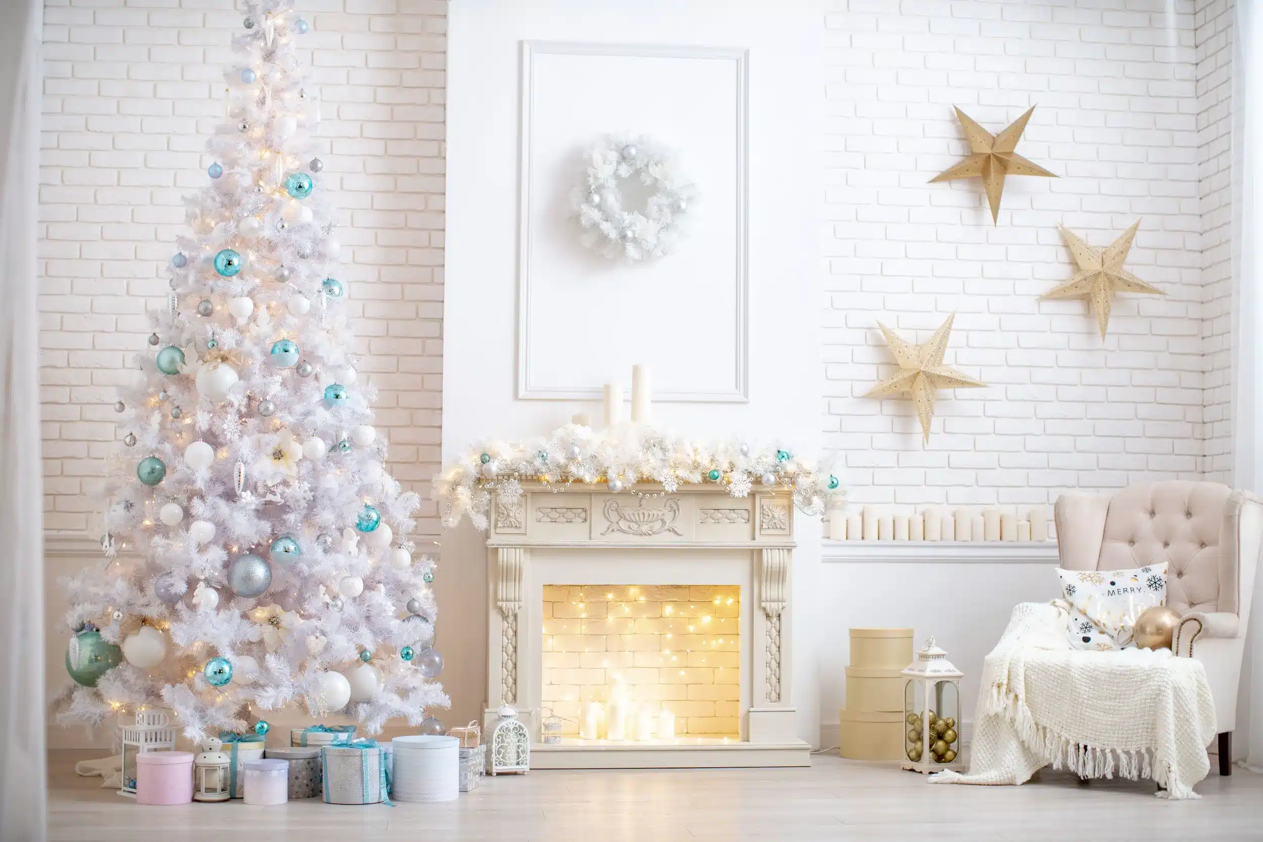 Create a Winter Wonderland with a White Christmas Tree