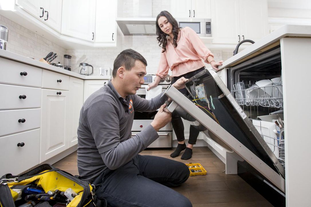 A Beginner’s Guide to Home DIY Repairs