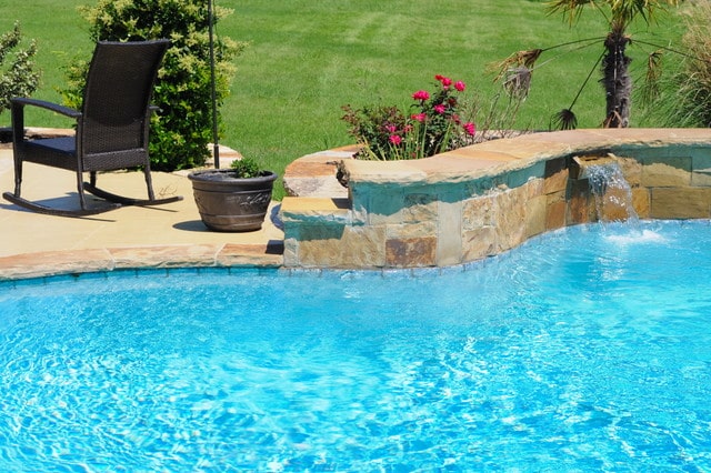 The Advantages of Oklahoma Flagstone Pool Coping