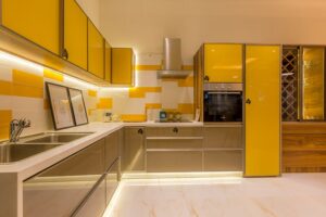 What Is the Difference Between a Modular and Civil Kitchen?